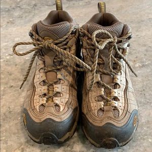 Oboz Yellowstone Hiking Boots